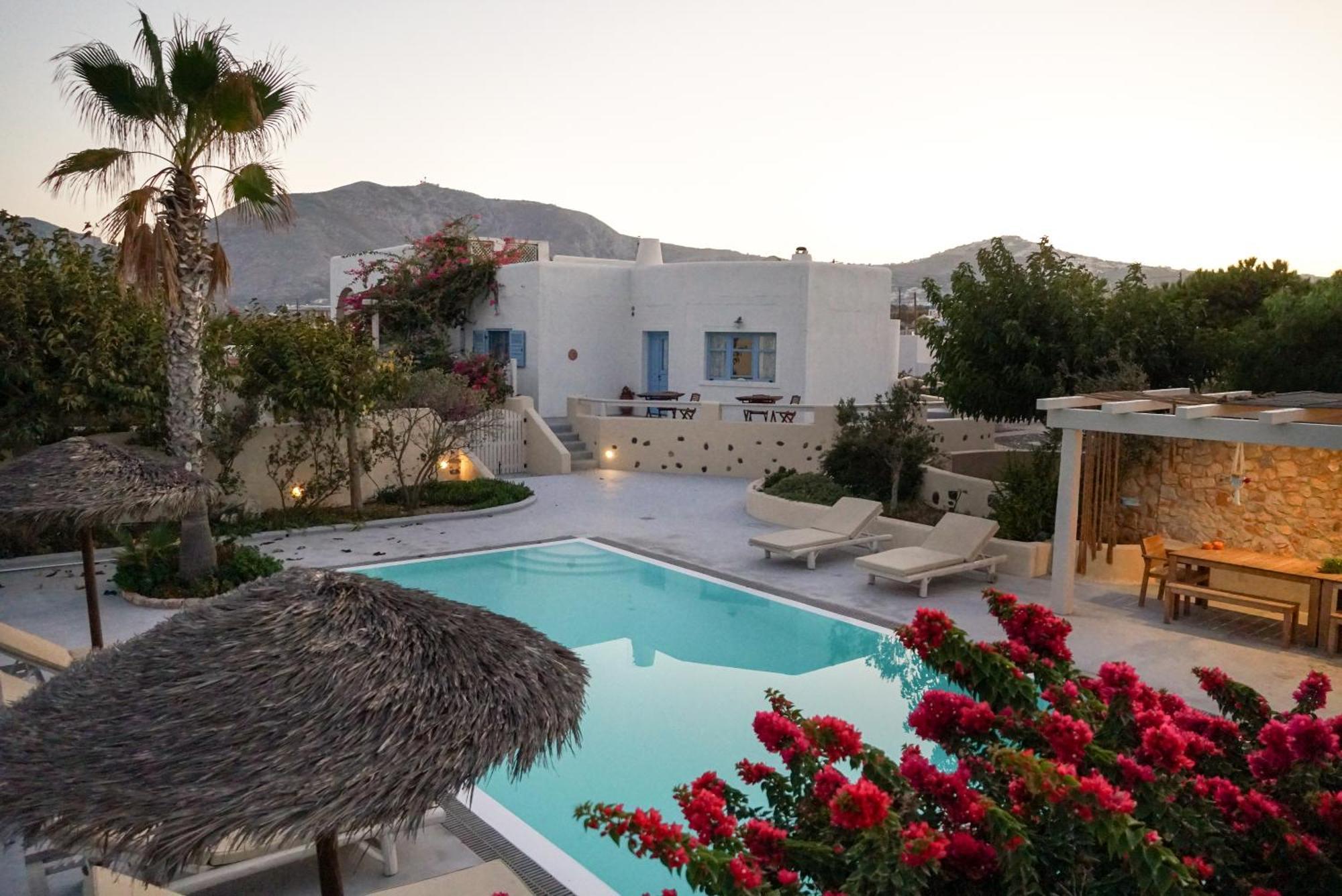 Theros Houses Santorini Kamári Buitenkant foto