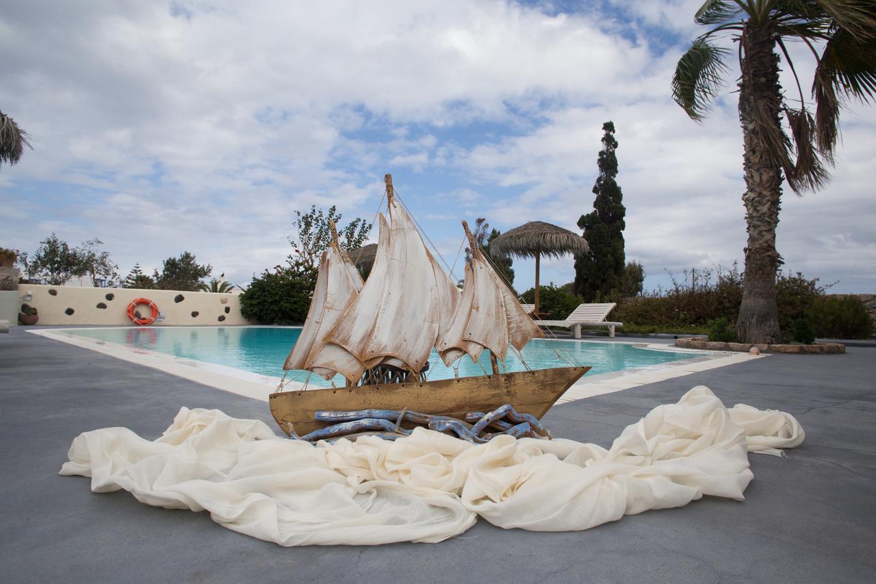 Theros Houses Santorini Kamári Buitenkant foto